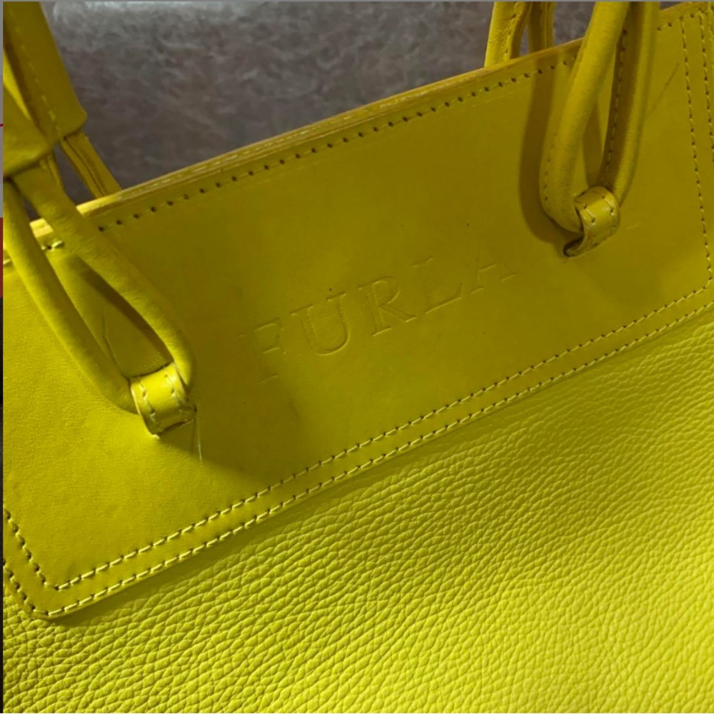 Furla leather shoulder bag - Picture 7 of 8